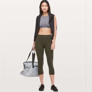 Lululemon In Movement Crop Everlux 19" Legging Size 4 In Dark Olive